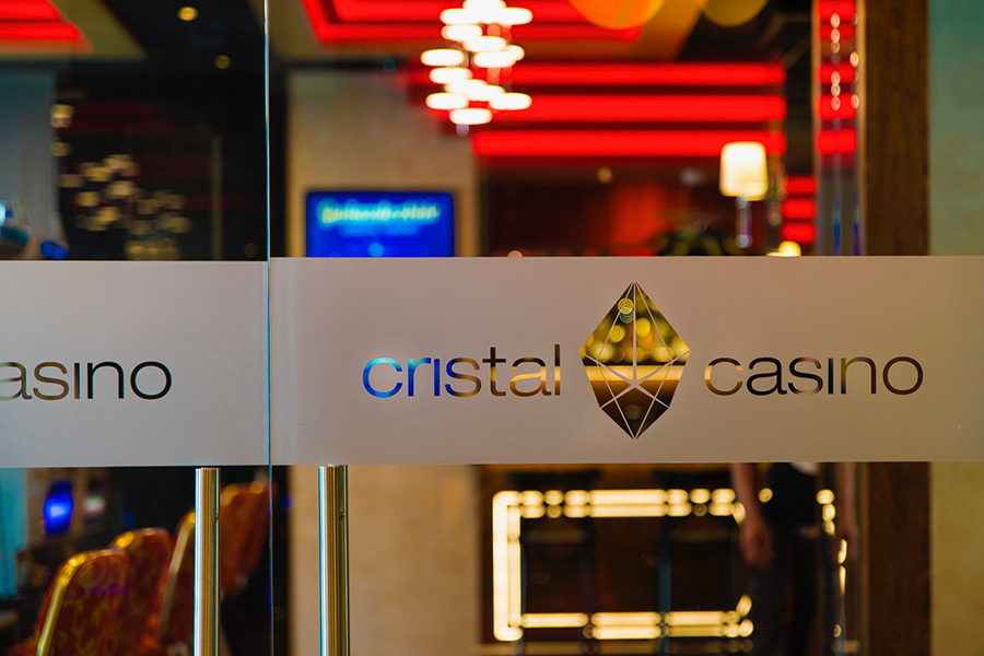Cristal Casino interior design © Piotr Gieraltowski, Extractdesign